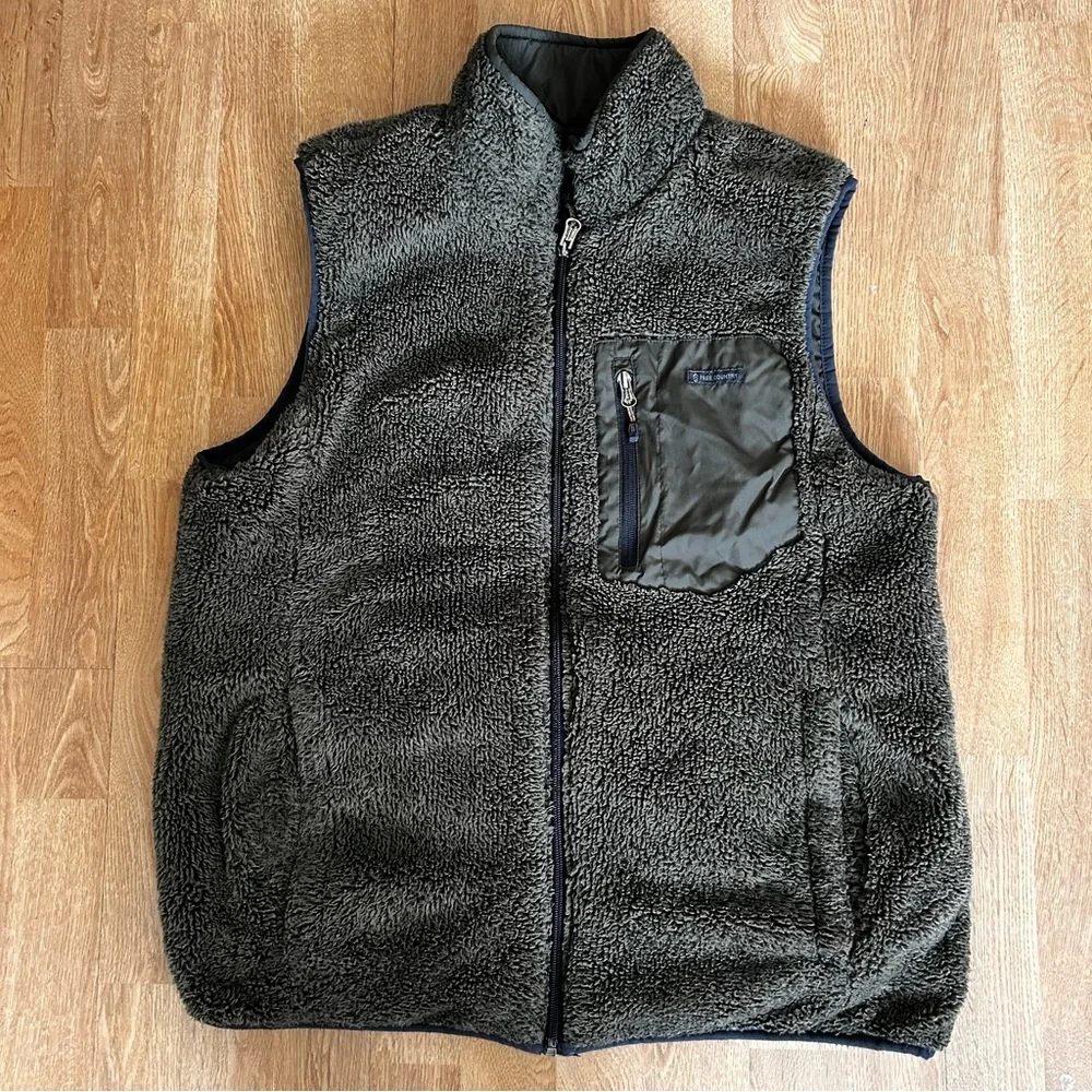 Free Country men’s Reversible army green quilted vest w reversible fleece Sz M